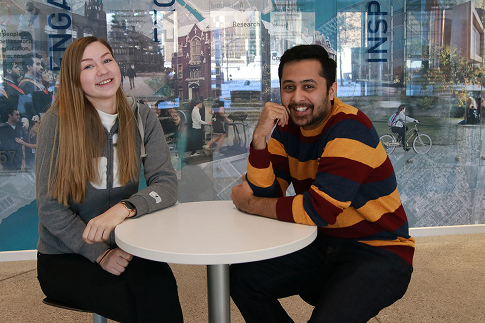 Communication Studies student Shreyas Tambe shares his exchange experiences with Ida Karlsson from Jonkoping University in the Welcome Centre.